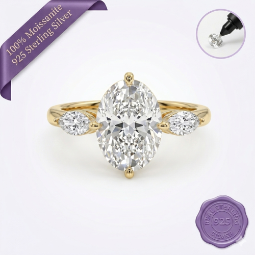 Lumière Oval Ring