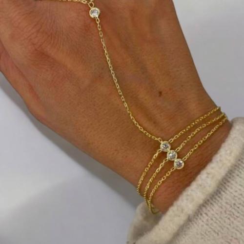 Moissanite chain bracelet 1
