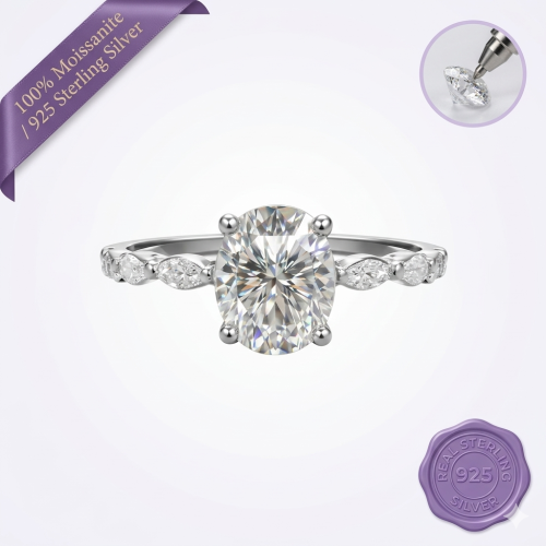 Oval Cut Moissanite Engagement Ring