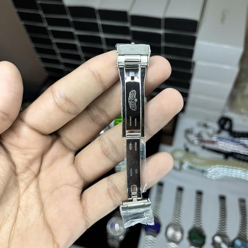 ساعة رولكس GMT Submariner