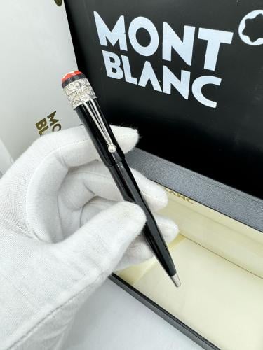 قلم مونت بلانك تصميم الثعبان