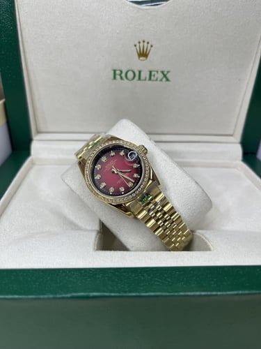 رولكس ديت جست نسائي مقاس ٣١ مم - سير ذهبي-مينا احم...