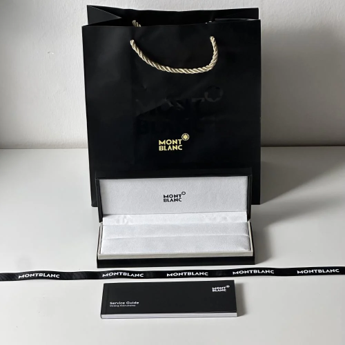 ملحقات قلم مونت بلانك