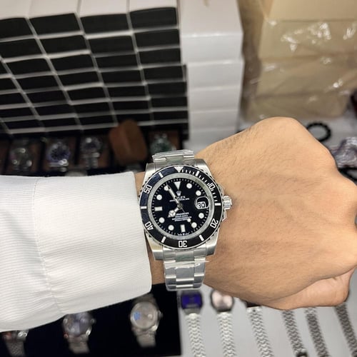 ساعة رولكس GMT Submariner