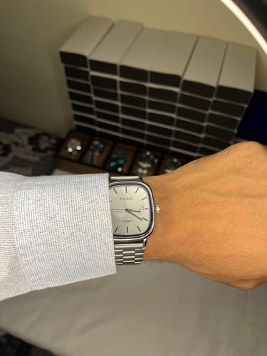 طقم كاسيو وقلم كارتير