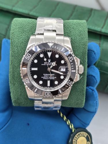 ساعة رولكس GMT Submariner