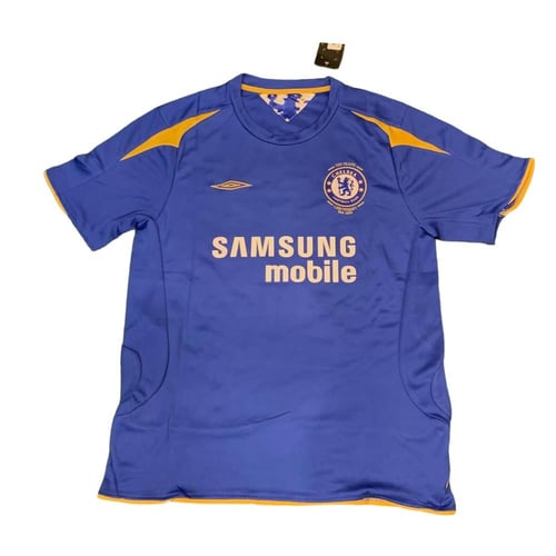 تيشيرت تشيلسي إيسيان النسخة الكلاسيكية