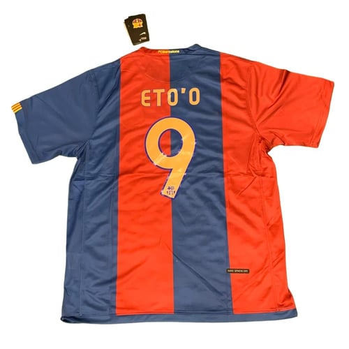 تيشيرت برشلونة إيتو النسخة الكلاسيكية