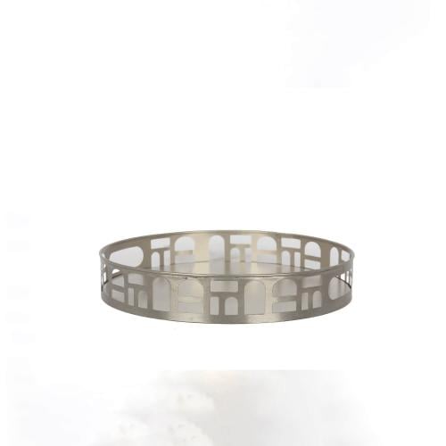 طوفرية تقديم معدن فضي