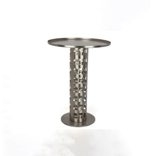 طاولة معدن فضي