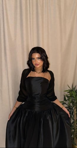 فستان يارا