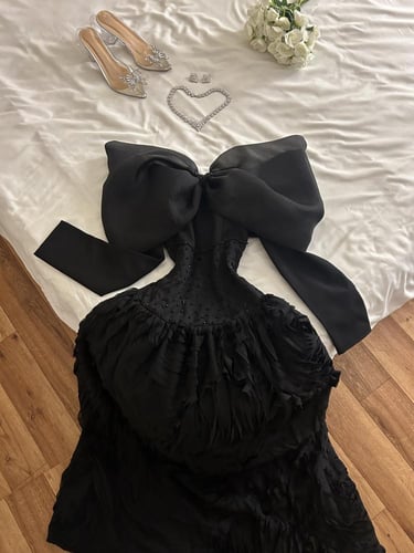 فستان الفيونكا