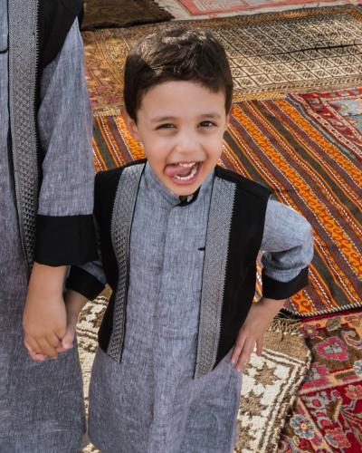 سديري قطن كتان باللون الأسود