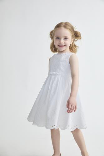 فستان لونا – أبيض بحافة مطرزة