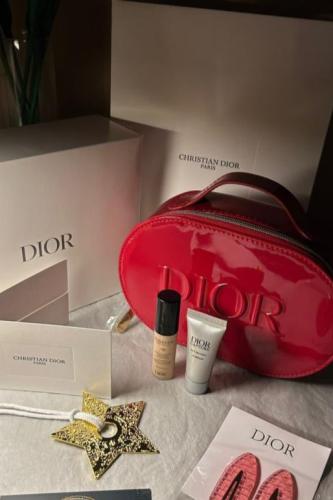 بوكس الأهداء DIOR