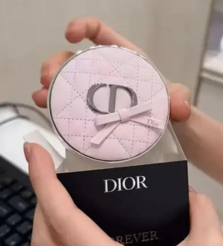 Dior Foundation - رقم 01