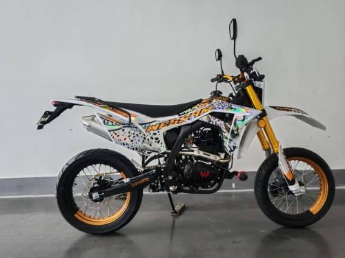 صحراوي الوسام مقاس 250 شبيه الديار (اابيض نمري)