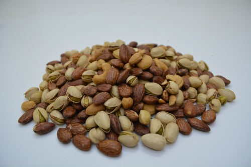 مشكل مكسرات بدون ملح