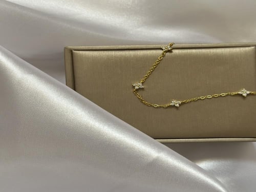 سلسال زهره مطلي ذهب