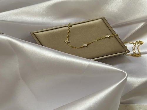 سلسال زهره مطلي ذهب