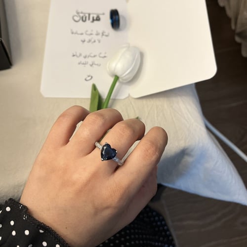 خاتم قلب ازرق نسائي فقط