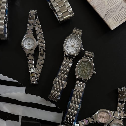 ساعه الاناقه