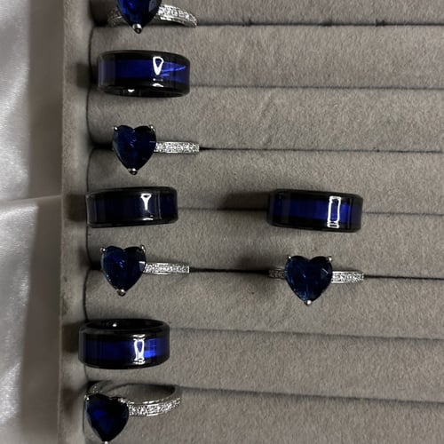 خاتم قلب ازرق نسائي فقط