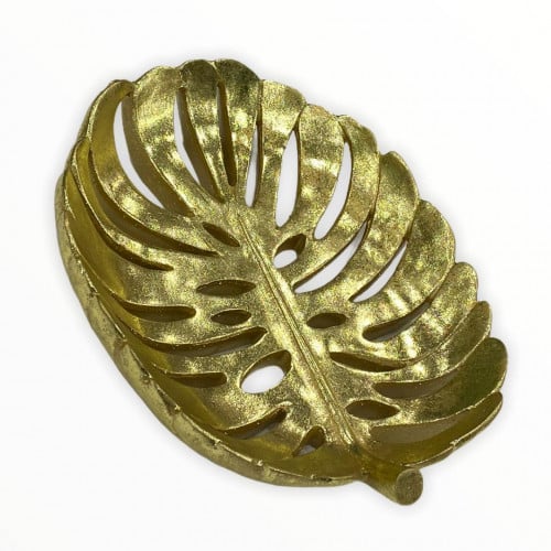 صينية تقديم على شكل ورقة شجر