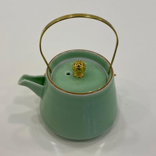 إبريق بورسلان حجم صغير