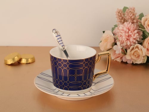 كوب مفرد بعلبة فاخر