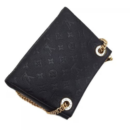 شنطة يد ليوي فيتون أسود