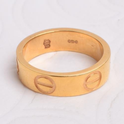 خاتم ذهب - وزن ذهب 8.22 - عيار 21