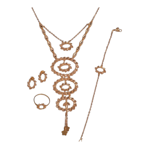 طقم ذهب -وزن ذهب 20.40-عيار 21