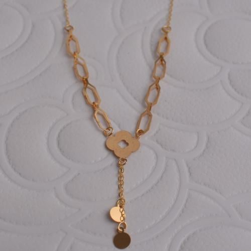 عقد ذهب عيار 21