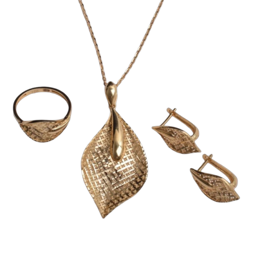 نصف طقم ذهب - وزن ذهب9.38- عيار 18