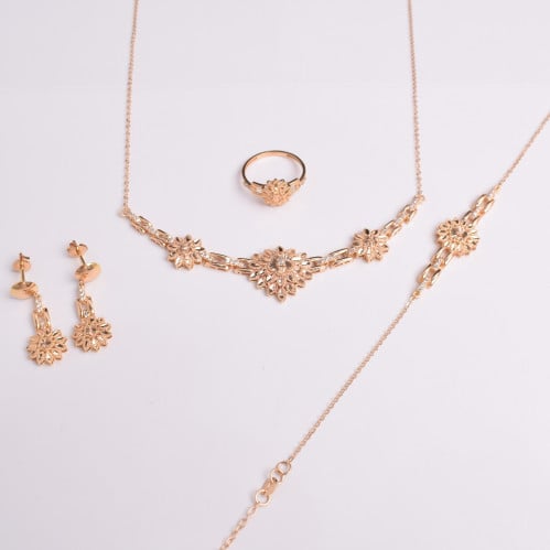 طقم ذهب -وزن ذهب 20.49-عيار 21