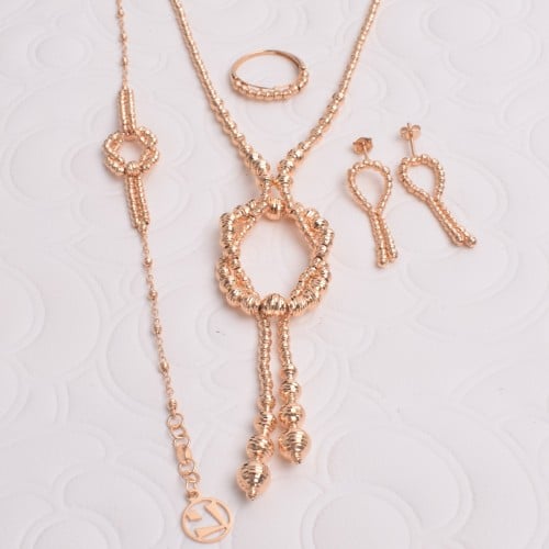 طقم ذهب -وزن ذهب 32.85 -عيار 21