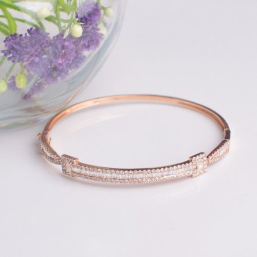 سوارة الماس -وزن ذهب 9.26-وزن الماس 0.94-عيار18