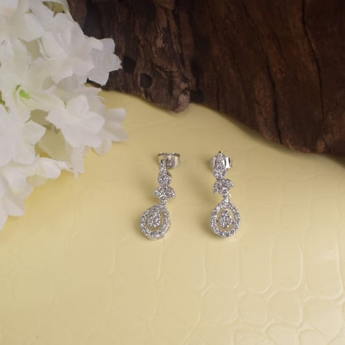 نصف طقم الماس- وزن ذهب 9.60-وزن الماس2.04