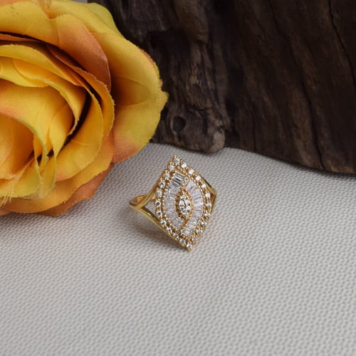 طقم ذهب - وزن ذهب 42.3- عيار18