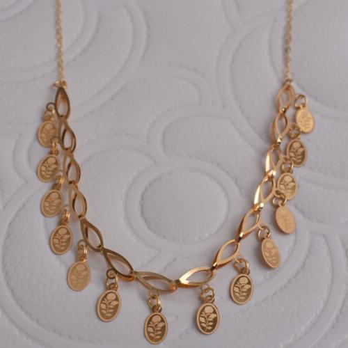 عقد ذهب عيار 21