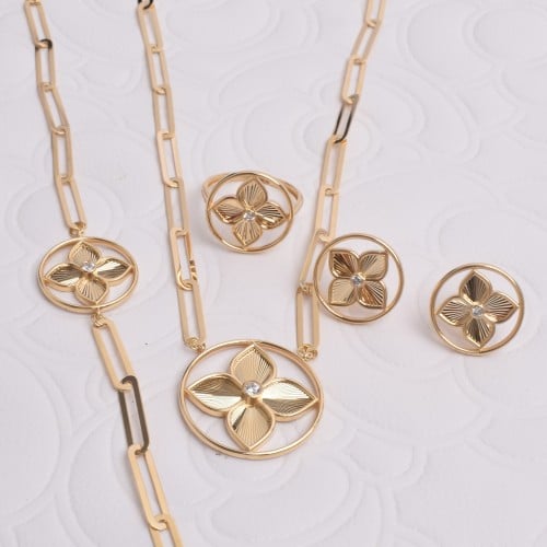 طقم ذهب -وزن ذهب 21.68 -عيار 18