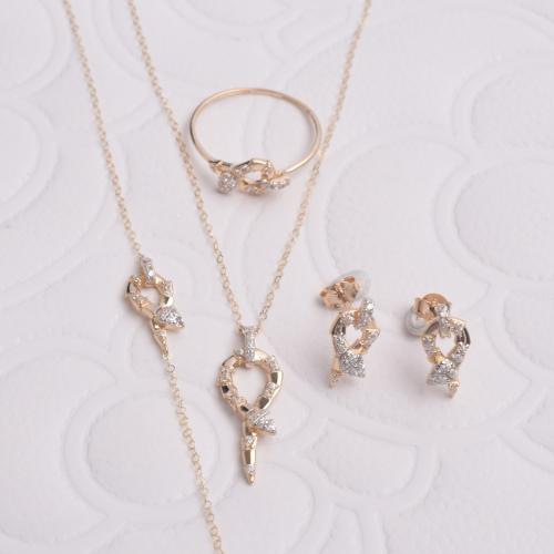 طقم ذهب - وزن ذهب 3.06-عيار 18