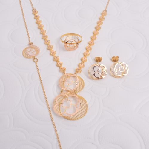 طقم ذهب - وزن ذهب9.10 -عيار21