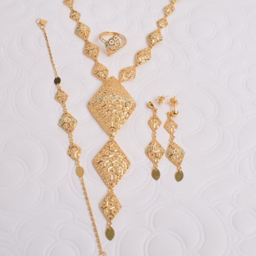 طقم ذهب - الوزن 30.37 عيار 21