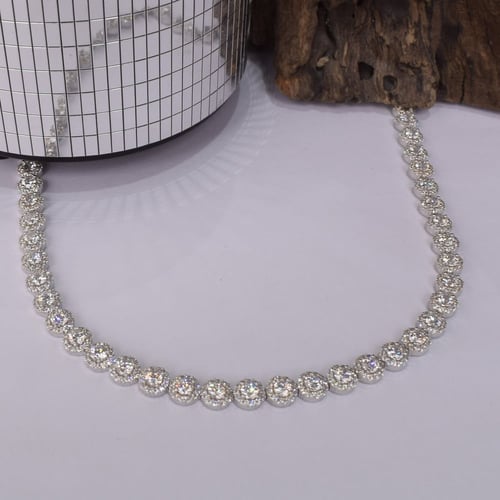 طقم ذهب - وزن ذهب 44.7- عيار 18