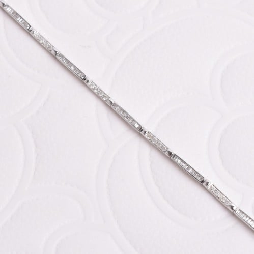 سوارة الماس-وزن الذهب 0.5-وزن الماس 0.760-عيار 18