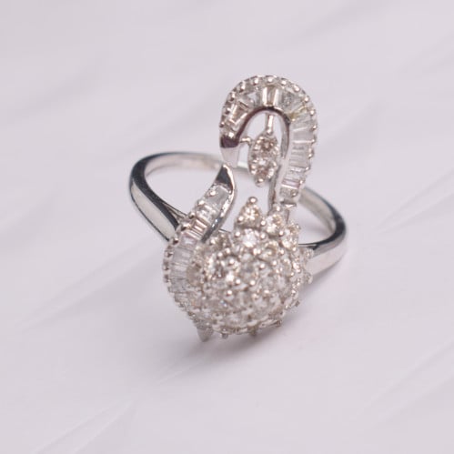 خاتم الماس -وزن ذهب 0.5-وزن الماس 2.00-عيار 18