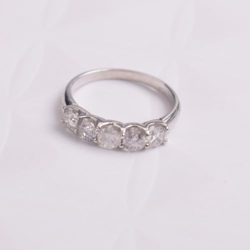 خاتم الماس -وزن ذهب 0.5-وزن الماس 1.109-عيار 18