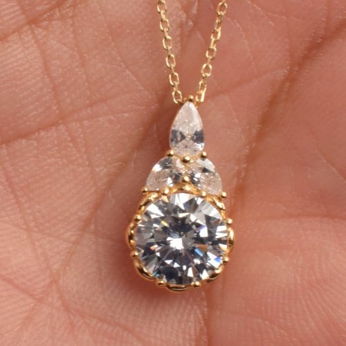 عقد فضة- وزن الفضة 2.8- عيار 925